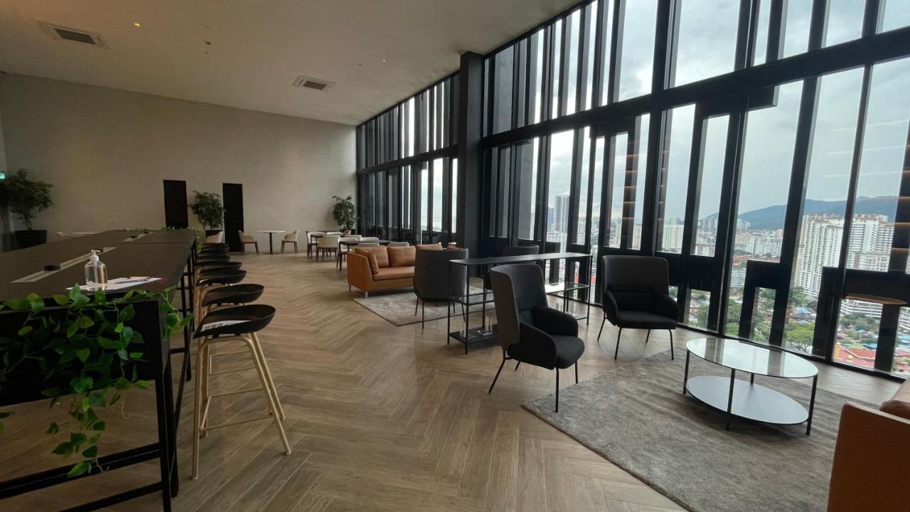 13A Beacon Executive Suites #Rooftoppool #Luxurysuites George Town Zewnętrze zdjęcie